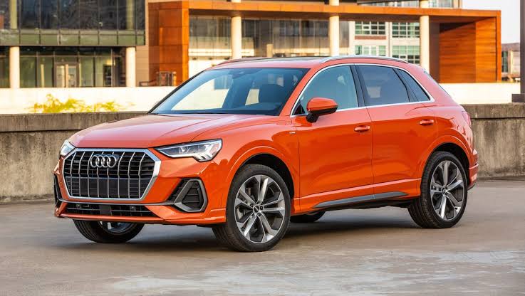 Audi Q3 और Q3 Sportback Signature Line Edition लॉन्च, नई लग्ज़री SUV में मिलेंगे शानदार फीचर्स और नया प्रोग्रेसिव रेड कलर