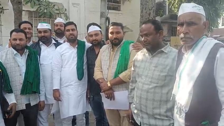 मुजफ्फरनगर में ओवरलोड गन्ना ट्रालों पर तत्काल रोक, SSP ने वायरलेस पर दिए सख्त निर्देश