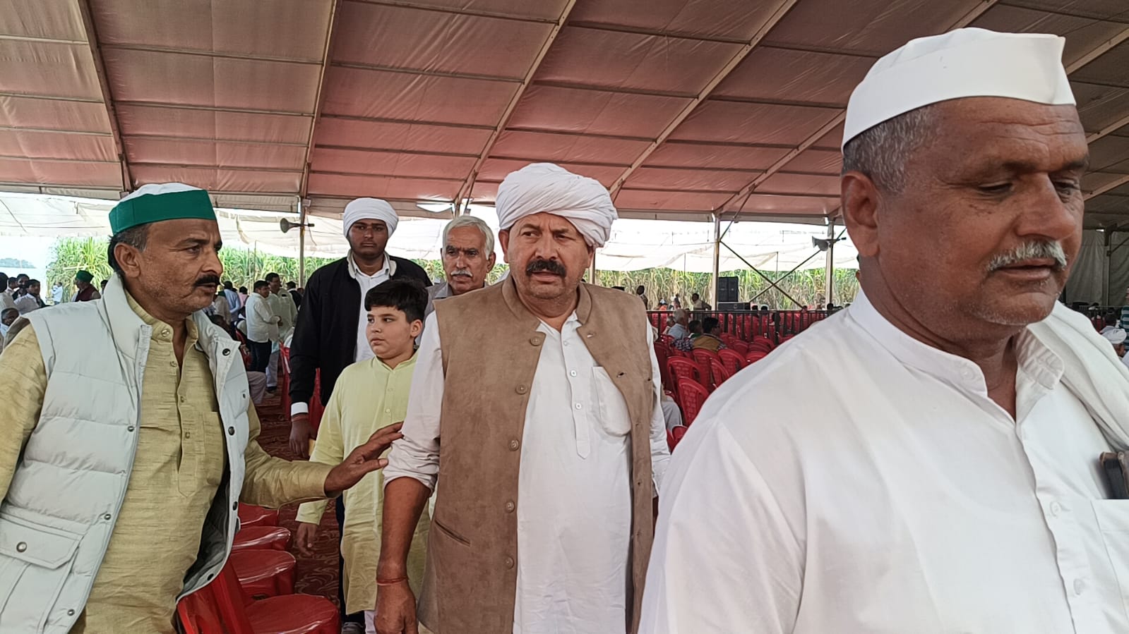 मुज़फ्फरनगर: सर्वखाप पंचायत में आएंगे जम्मू-कश्मीर उपमुख्यमंत्री, गांव में उत्सव का माहौल