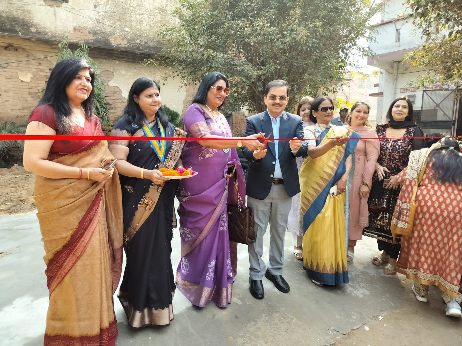 मुज़फ्फरनगर: इन्नरव्हील क्लब ने सर्वाइकल कैंसर जागरूकता कार्यक्रम में 62 बालिकाओं को लगाई वैक्सीन