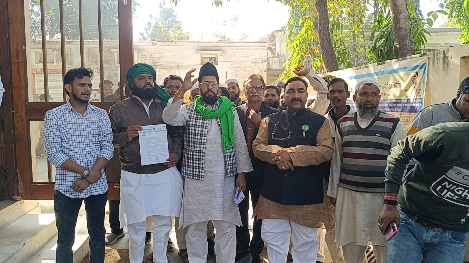 मुजफ्फरनगर: मदरसों और तब्लीगी जमात से 'अनावश्यक पूछताछ' पर AIMIM का विरोध, उत्पीड़न न रुकने पर आंदोलन की चेतावनी