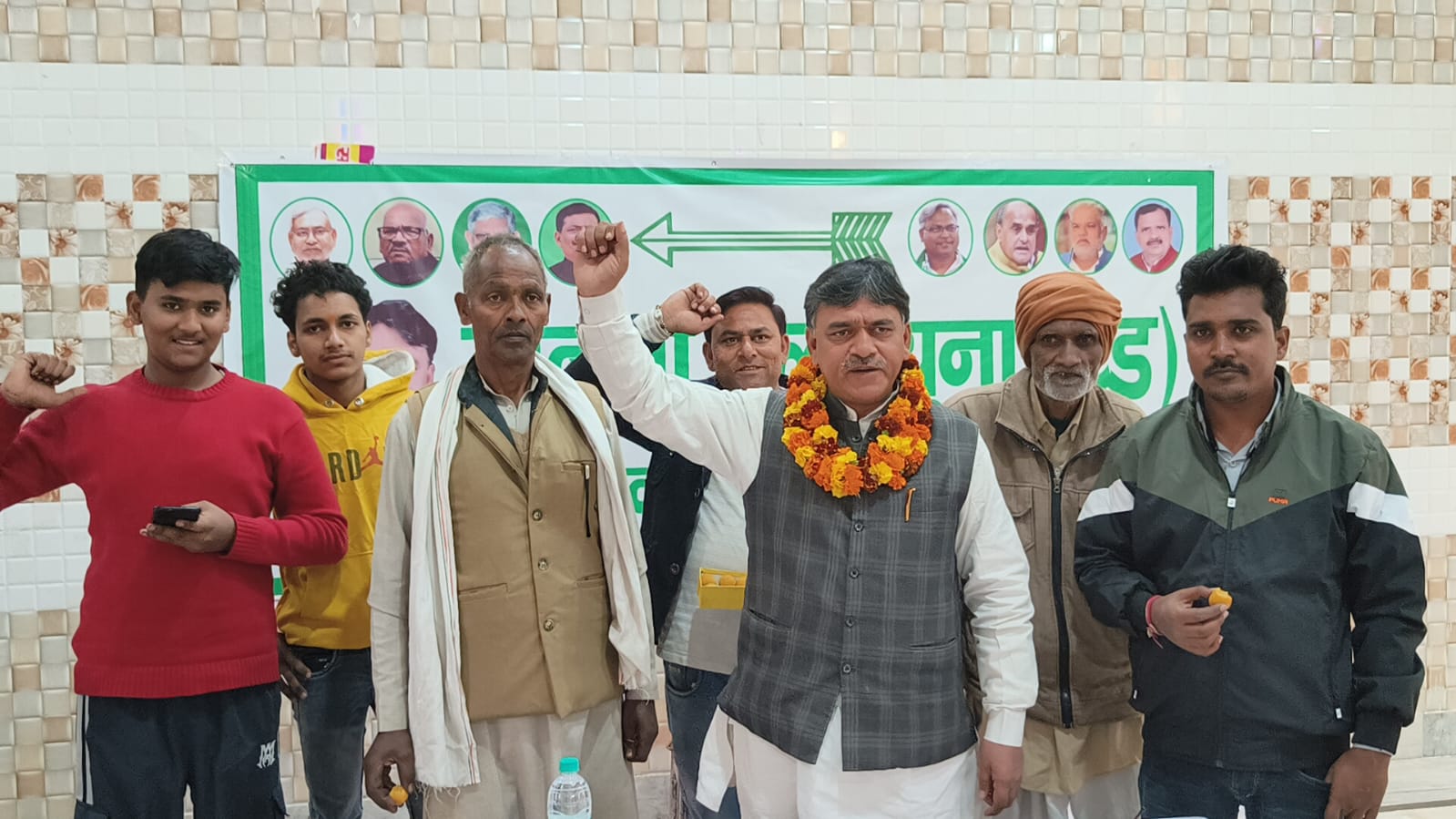 नीतीश कुमार की सरकार बनने पर मुजफ्फरनगर में जश्न, JDU नेता बोले: 'शराबबंदी से आई सरकार'