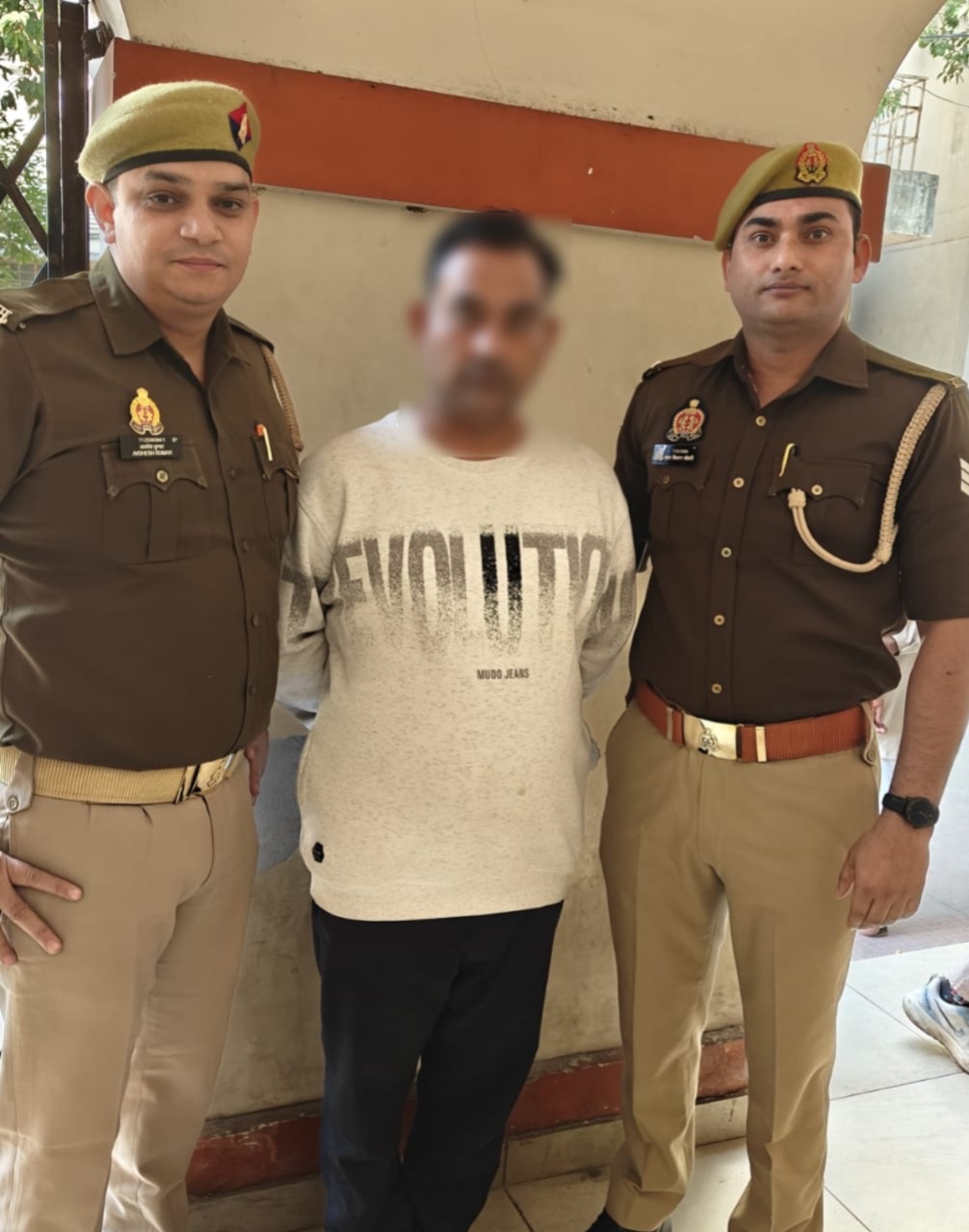 मुज़फ्फरनगर में ईडी अधिकारी की पत्नी से ₹65 लाख लूटने वाला आरोपी हरियाणा से गिरफ्तार, खाते में मिला ₹10.82 करोड़ का महा-लेनदेन