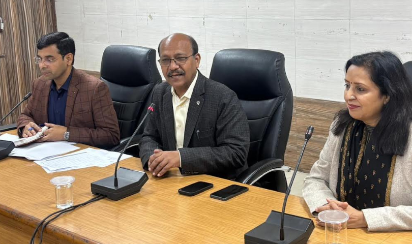 मुजफ्फरनगर में डीएम उमेश मिश्रा का बड़ा निर्देश, मतदाता सूची को त्रुटि रहित बनाने सभासद करें सहयोग, बीएलओ के साथ समन्वय बनाने की अपील