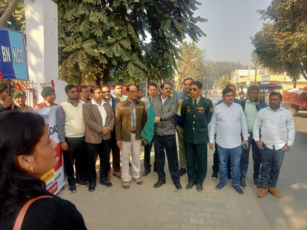 शामली में विश्व एड्स दिवस पर जागरूकता रैली और कार्यक्रम का आयोजन