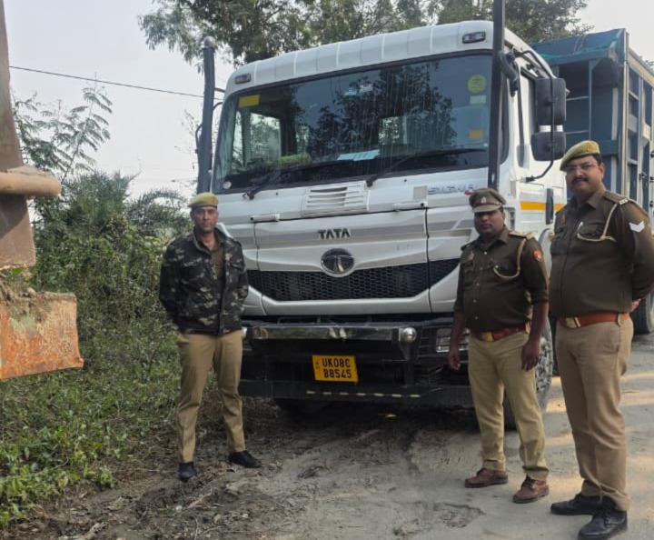 सहारनपुर पुलिस ने ओवरलोड डंपरों को संयुक्त अभियान में किया जब्त