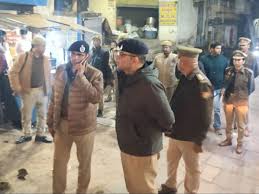 वाराणसी में ‘ऑपरेशन टॉर्च’ तेज, कैंट इलाके में अवैध घुसपैठियों की तलाश