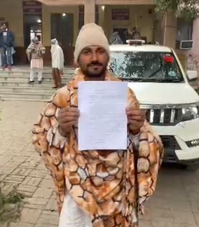 वोटर लिस्ट में दोहरी एंट्री का खेल: शामली में ग्रामीणों ने एसडीएम से की शिकायत, चाचा के परिवार का नाम काटने की मांग