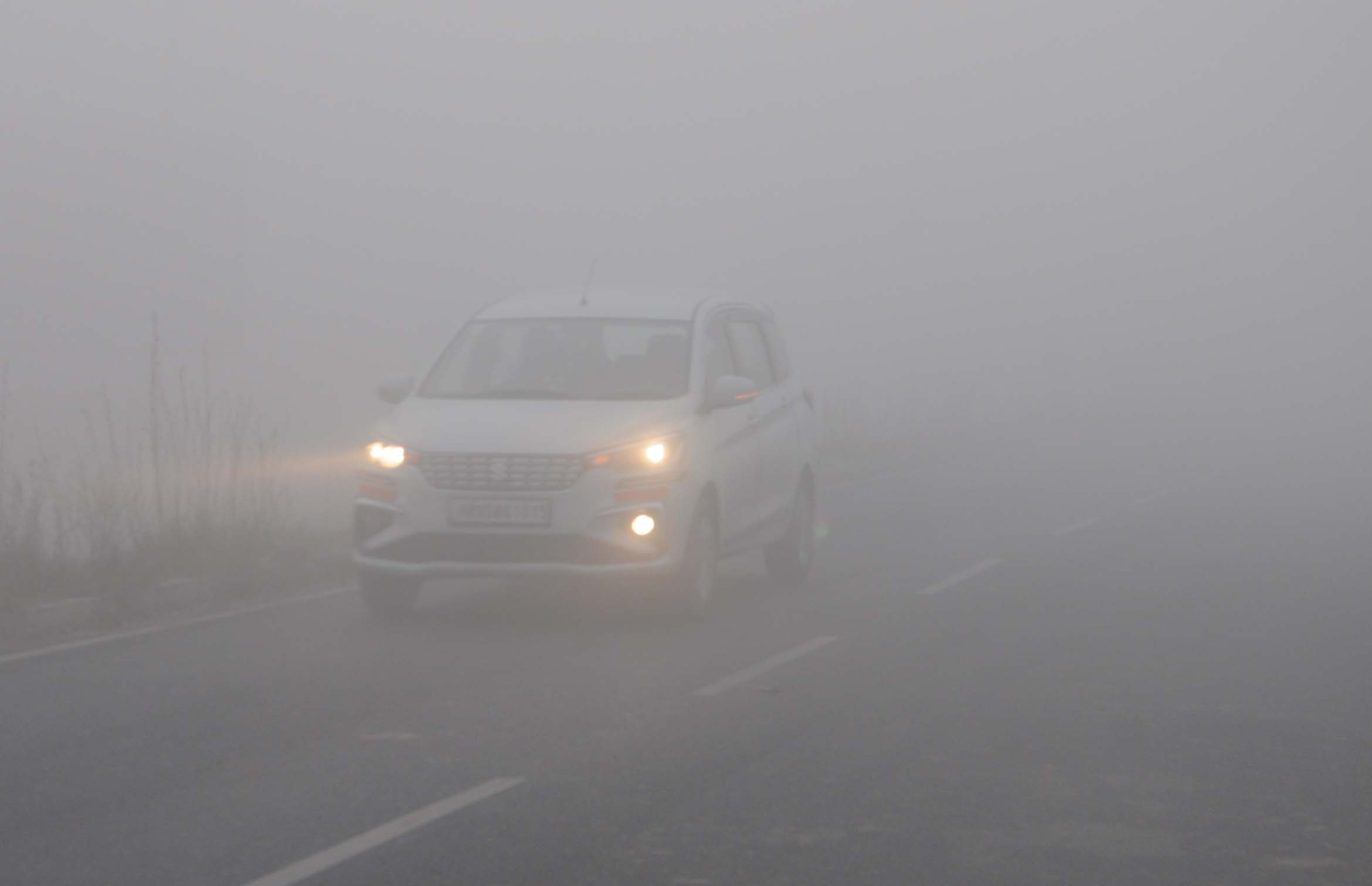 शामली में सर्दी का प्रकोप जारी, तापमान में गिरावट से बढ़ी ठिठुरन