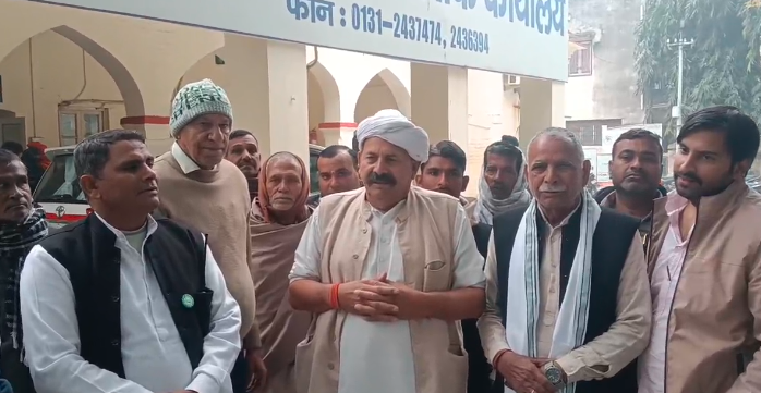 मनरेगा नाम बदलने के विवाद पर भड़के बीकेयू अध्यक्ष नरेश टिकैत, बोले— गांधी जी का नाम क्यों हटाया