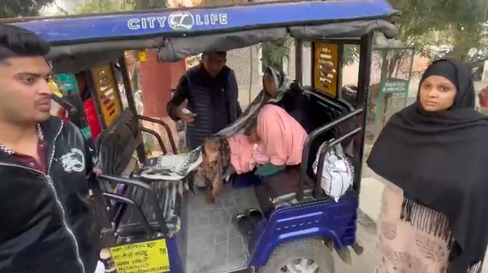 शामली में घर में घुसकर हमला, दांत तोड़ने और जान से मारने की धमकी का आरोप, पुलिस से शिकायत