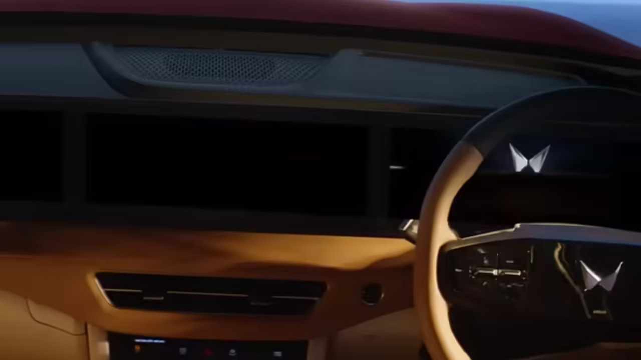 लॉन्च से पहले बड़ा सरप्राइज महिंद्रा XUV 7XO का लग्जरी इंटीरियर पहली बार सामने , नए AX9L टॉप वेरिएंट की एंट्री के संकेत