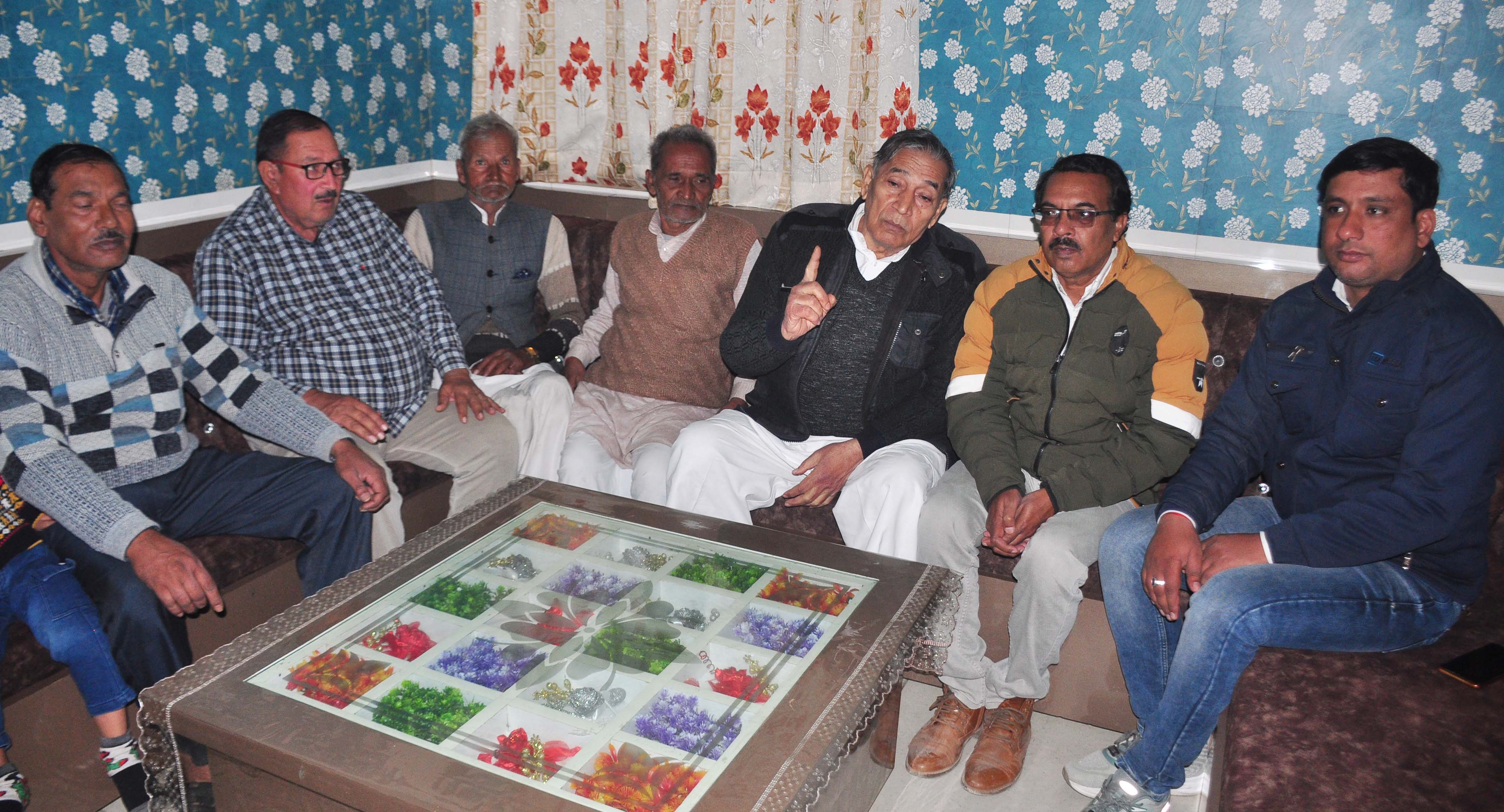 शामली: कांग्रेस की दिल्ली जनसभा को लेकर वरिष्ठ नेताओं ने तैयारियों की बैठक की