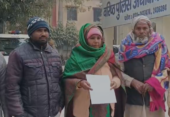 मुजफ्फरनगर के बुढ़ाना में 'प्लॉट माफिया' का आतंक: एसएसपी दफ्तर पहुंचे दर्जनों पीड़ित, 12 लाख हड़पने और पिता की मौत का लगाया आरोप