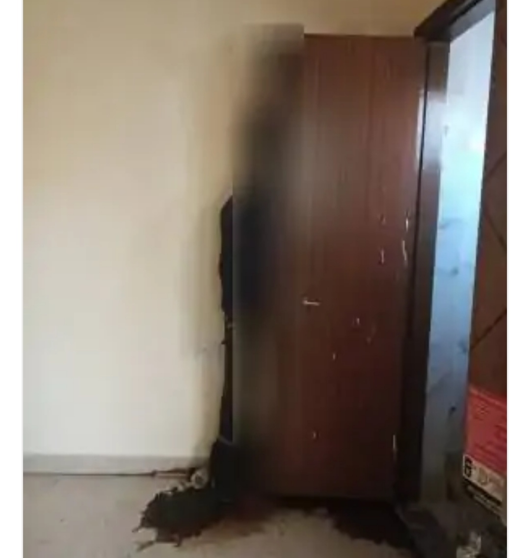 मेरठ: बंद मकान में युवक की लाश खूंटी से लटकी मिली, पुलिस कर रही जांच