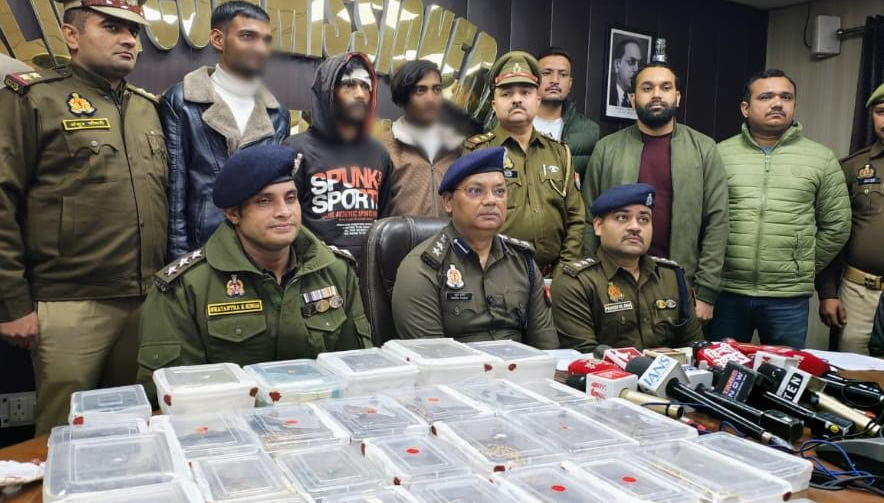 नोएडा: दिल्ली जल बोर्ड के वरिष्ठ अधिकारी के घर चोरी का खुलासा, 3 चोर गिरफ्तार