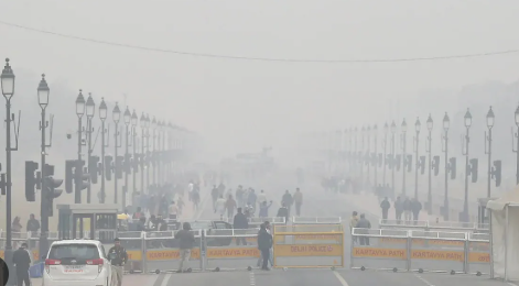 दिल्ली-एनसीआर में 'प्रदूषण और कोहरे' का डबल अटैक: विजिबिलिटी हुई शून्य