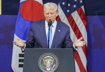 डोनाल्ड ट्रंप को फीफा ने दिया शांति पुरस्कार, सम्मान समारोह में दिखाई गई पीएम मोदी की क्लिप 