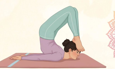 पूर्ण शलभासन : रीढ़ और पूरे शरीर की ताकत का पावरफुल आसन, सावधानी भी जरूरी 