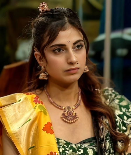 फरहाना भट्ट ने 'बिग-बॉस-19' को बताया सबसे बड़ा जैकपॉट, कहा- लोग मुझे प्यार और सपोर्ट कर रहे हैं 