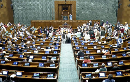 लोकसभा का सत्र अनिश्चितकाल के लिए स्थगित, 111 प्रतिशत रही सभा की उत्पादकता