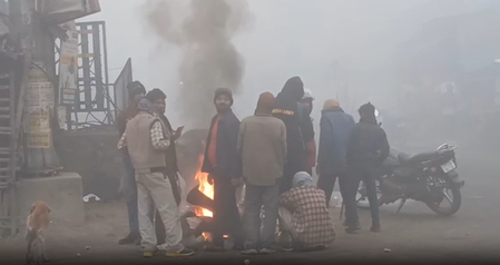 उत्तर प्रदेश में घना कोहरा और शीतलहर का कहर, जनजीवन प्रभावित