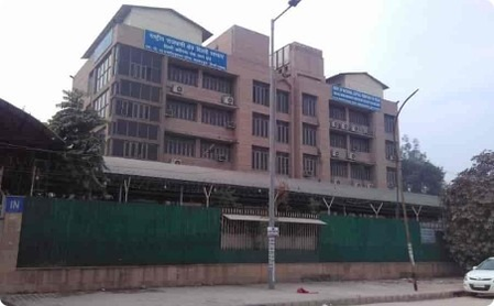 दिल्ली अधीनस्थ सेवा चयन बोर्ड की मार्च में होने वाली परीक्षा पर रोक, आयु सीमा बढ़ा सकती है सरकार