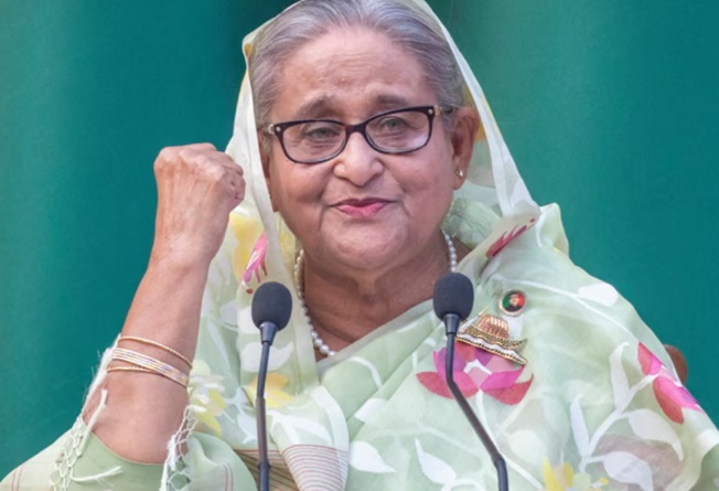 'बांग्लादेश अराजकता की ओर...', शेख हसीना की हादी की मौत के बाद हुई हिंसा पर यूनुस सरकार पर टिप्पणी