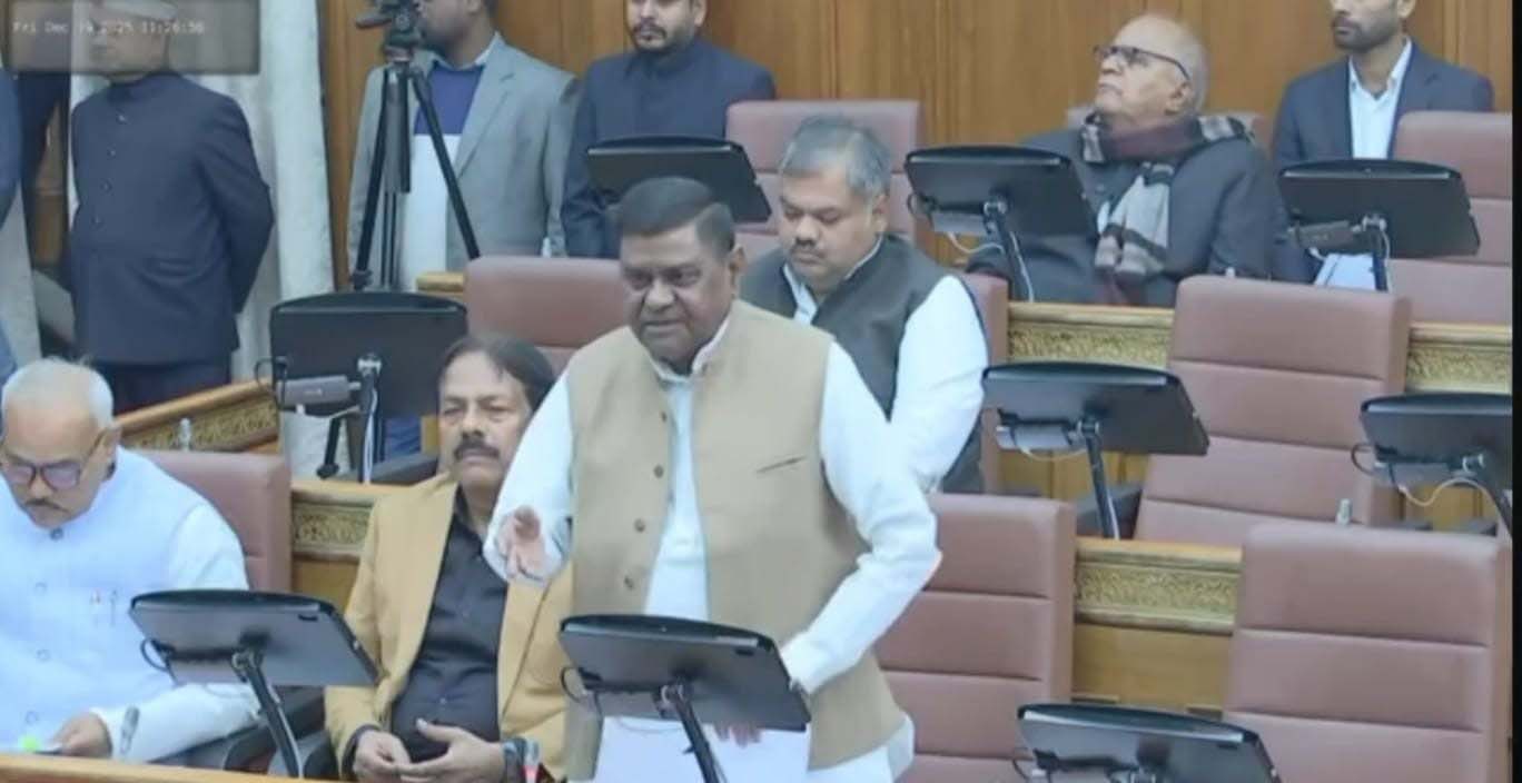 शामली: MLC किरणपाल कश्यप ने नाले की सफाई में लापरवाही पर उठाया सवाल, गांवों की सुरक्षा पर चिंता