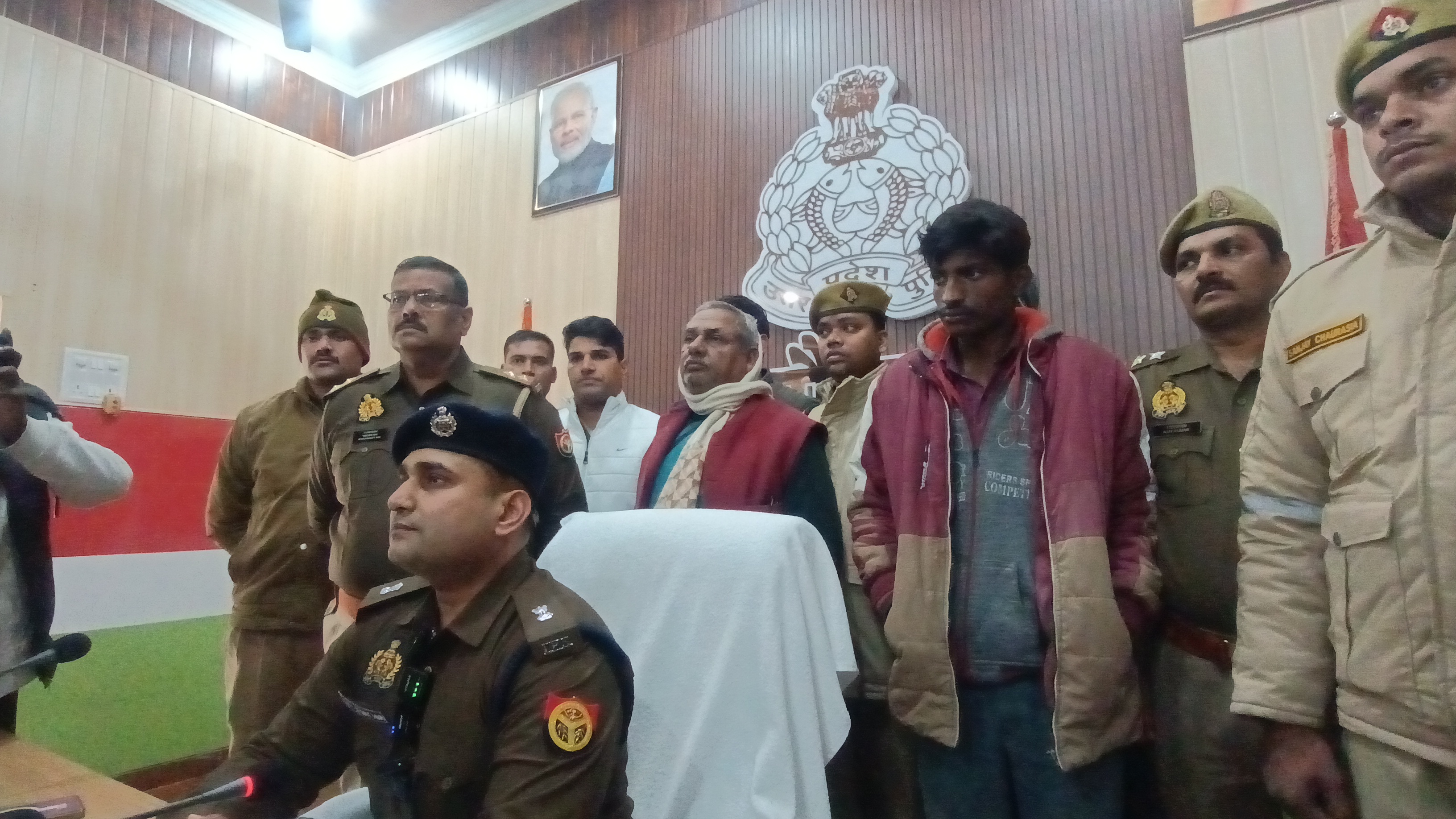 जौनपुर पुलिस ने ग्राहक सेवा केंद्र संचालक हत्याकांड का किया खुलासा, दो गिरफ्तार