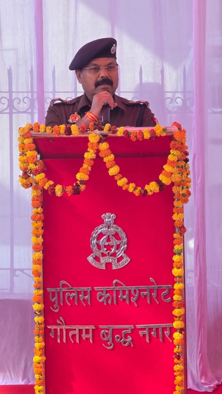 नोएडा में क्रिसमस की धूम : यातायात पुलिस ने की तैयारी, कई जगहों पर रहेगा डायवर्जन