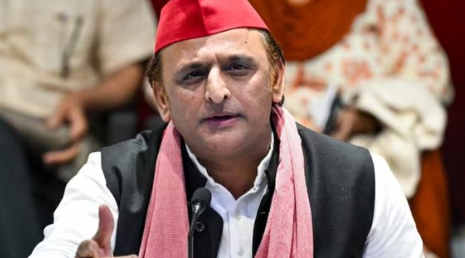 सियासी घमासान: 