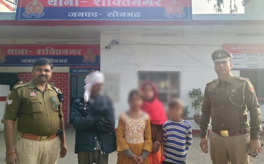 सोनभद्र में पुलिस ने ट्रेन रुकवाकर बचाई युवक की जान, घरेलू विवाद में रेल पटरी पर था लेटा