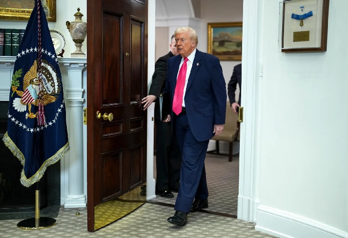 अमेरिका में प्रवासियों पर विवादित बयान: ट्रंप ने सोमालियाई प्रवासियों को 'कचरा' कहा, 'एक भी नहीं देखना चाहता'