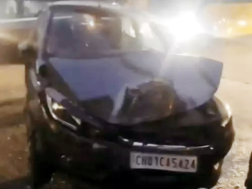 फरीदाबाद में स्कूल बस समेत कई वाहन टकराए, चालक जख्मी