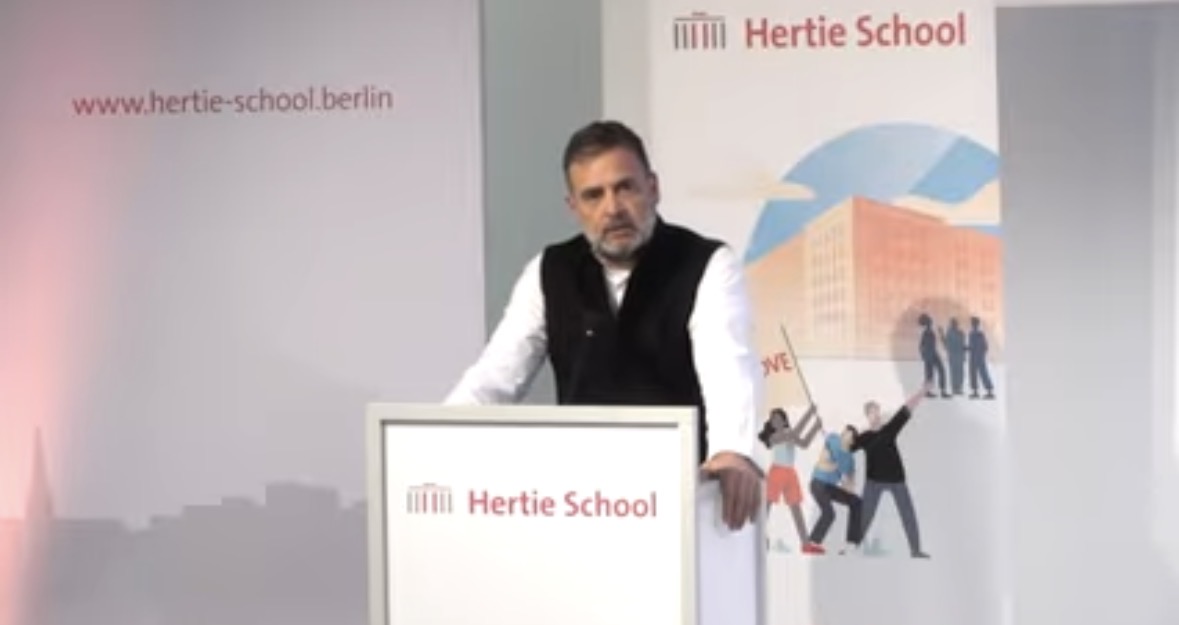 'दोषियों को राहत, न्याय की हार': कुलदीप सेंगर की जमानत पर राहुल गांधी का बड़ा बयान.. बताया निराशाजनक