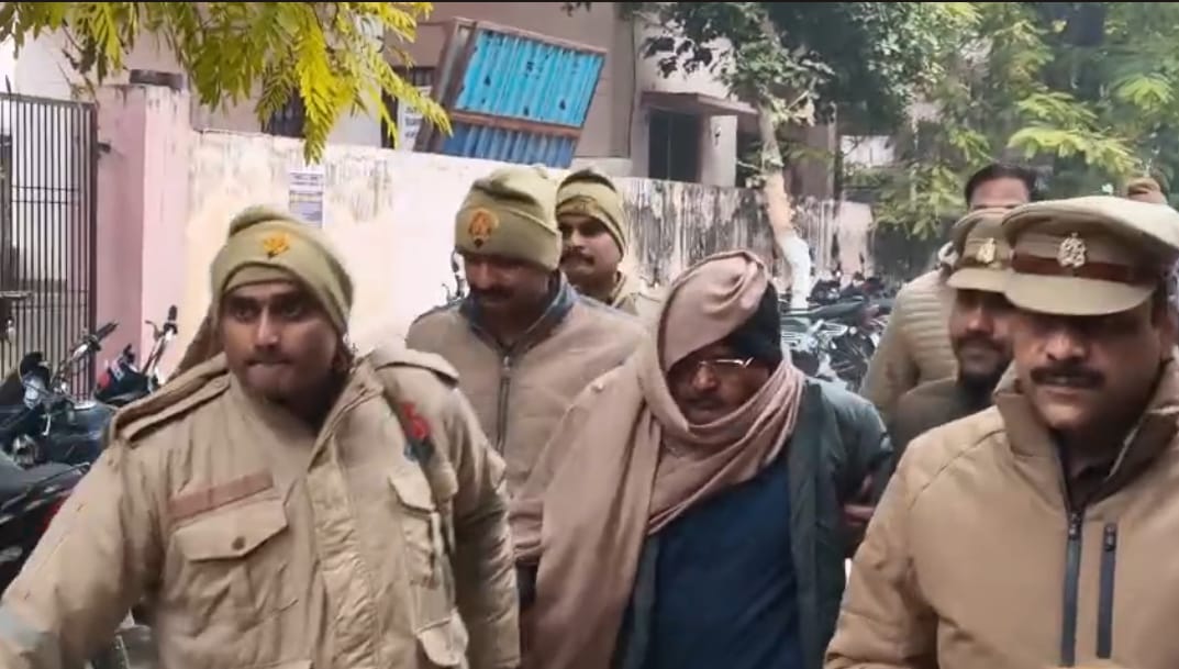 जौनपुर कफ सिरप कांड: एसआईटी कल करेगी भोला जायसवाल से पूछताछ