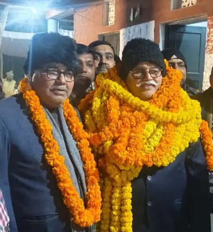 कांटे की टक्कर में अभयराज सिंह बने बार अध्यक्ष, 72 वोटों से मारी बाज़ी