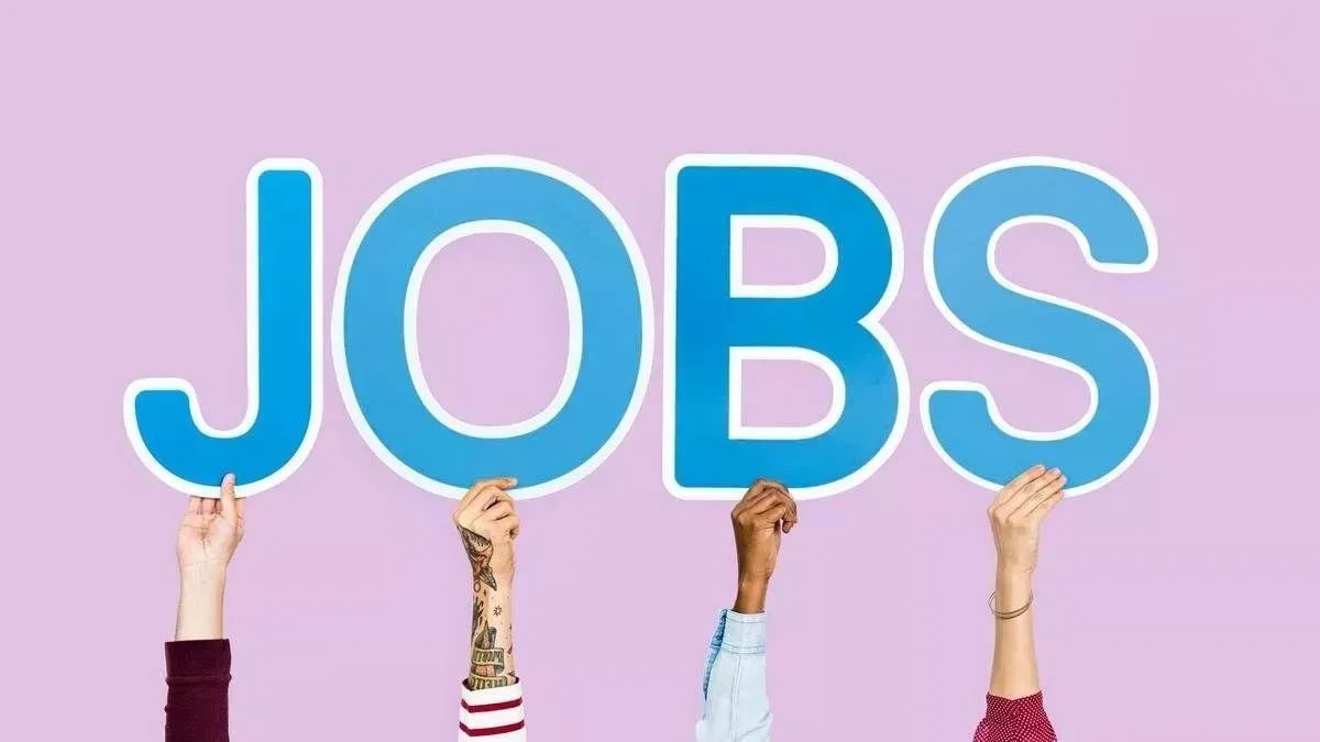 NCR में नौकरी का दरवाज़ा खुला: सिक्योरिटी गार्ड, फायरमैन, सेक्रेटरी और सुपरवाइजर की भर्ती के लिए 8 दिसंबर को बगहा में मेगा जॉब कैंप