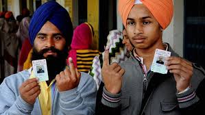 पंजाब में जिला परिषद व ब्लॉक समिति के लिए हुए मतदान..कांग्रेस कमेटी अध्यक्ष ने आप विधायक के भाई पर लगाया बूथ कैप्चरिंग का आरोप..तरनतारन में पथराव