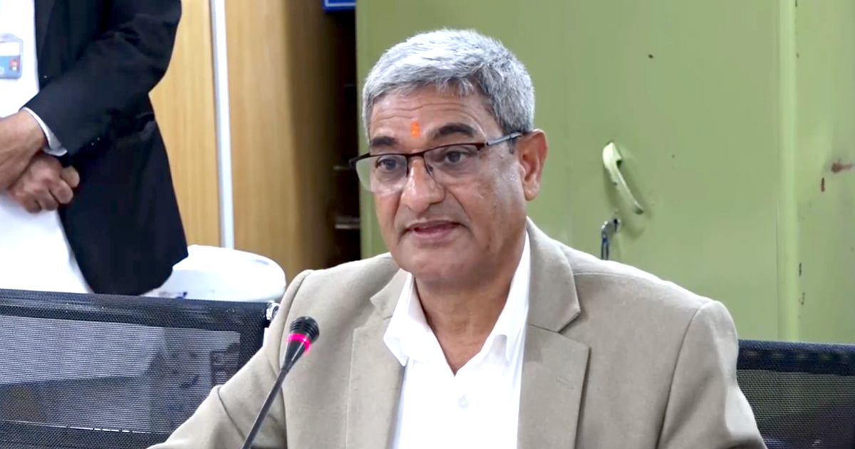 नेपाल: पूर्व गृहमंत्री रमेश लेखक की मुश्किलें बढ़ीं; सोमवार को न्यायिक जांच आयोग के सामने होंगे पेश