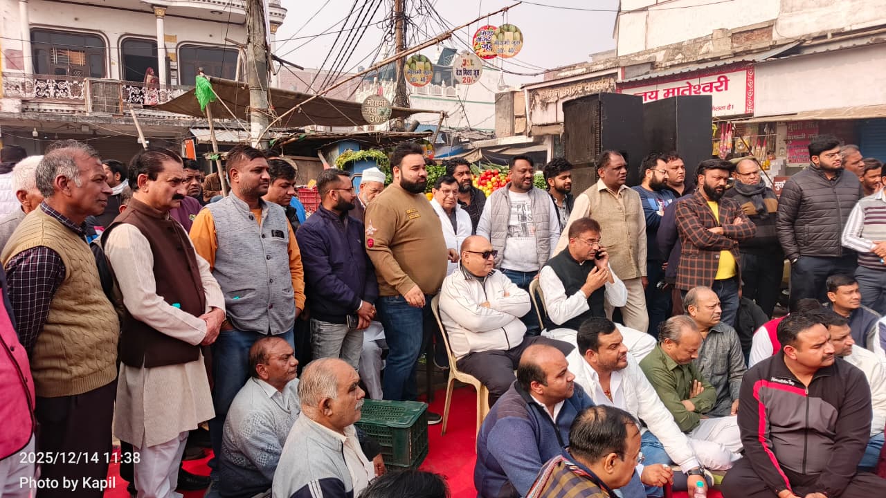 गाजियाबाद: गंदे नाले पर अवैध बाजार बंद, नगर निगम और पुलिस की संयुक्त कार्रवाई