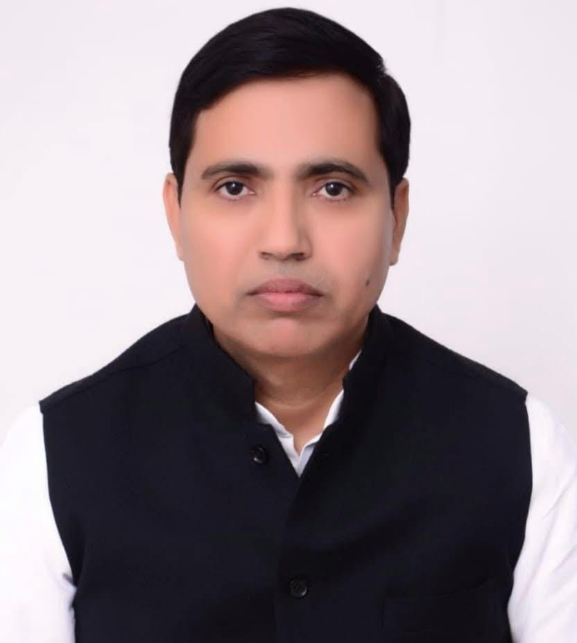 लोकतंत्र कमजोर कर रही भाजपा, माफियाओं को मिल रहा संरक्षण : आज़म खान