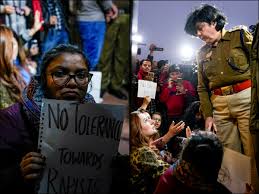 दिल्ली में बवाल: उन्नाव रेप केस को लेकर संसद के पास प्रदर्शन, योगिता भायना समेत दर्जनों कार्यकर्ता हिरासत में