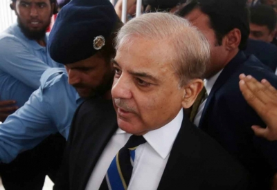 क्या पुतिन ने शहबाज शरीफ को 40 मिनट तक करवाया इंतजार? जानें क्या है खबर की सच्चाई 