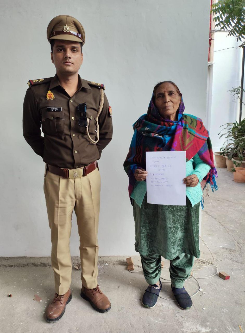 मेरठ: साइबर हेल्पडेस्क की बड़ी कार्रवाई, ठगी के 35 हजार रुपये पीड़िता को वापस दिलाए