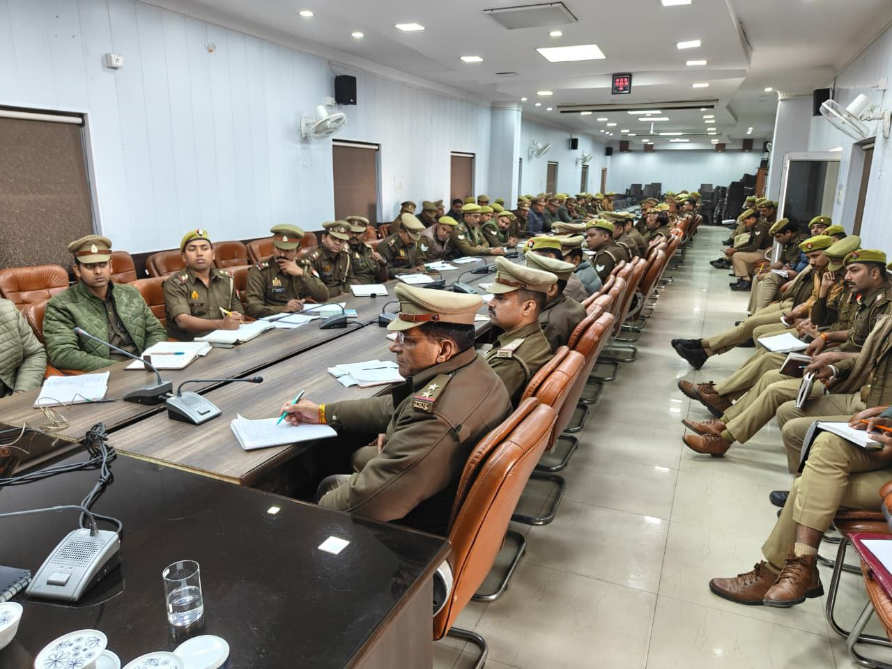मेरठ पुलिस ने CC टीमों को प्राथमिक उपचार का प्रशिक्षण दिया, सड़क सुरक्षा के लिए ZFD कार्यक्रम जारी