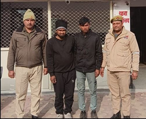 मेरठ: किठौर पुलिस ने ट्यूबवैल चोरी के आरोपियों को गिरफ्तार, अवैध तमंचा बरामद