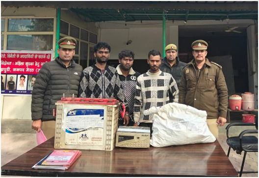मेरठ: थाना ब्रहमपुरी पुलिस ने तीन शातिर चोरों को किया गिरफ्तार, चोरी का माल बरामद