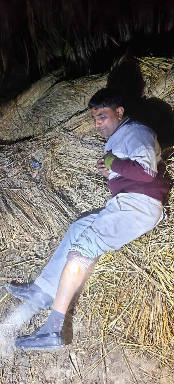 मेरठ में गोकशी मुठभेड़: दो गोकश घायल, बरामद किए गए तमंचे और औजार